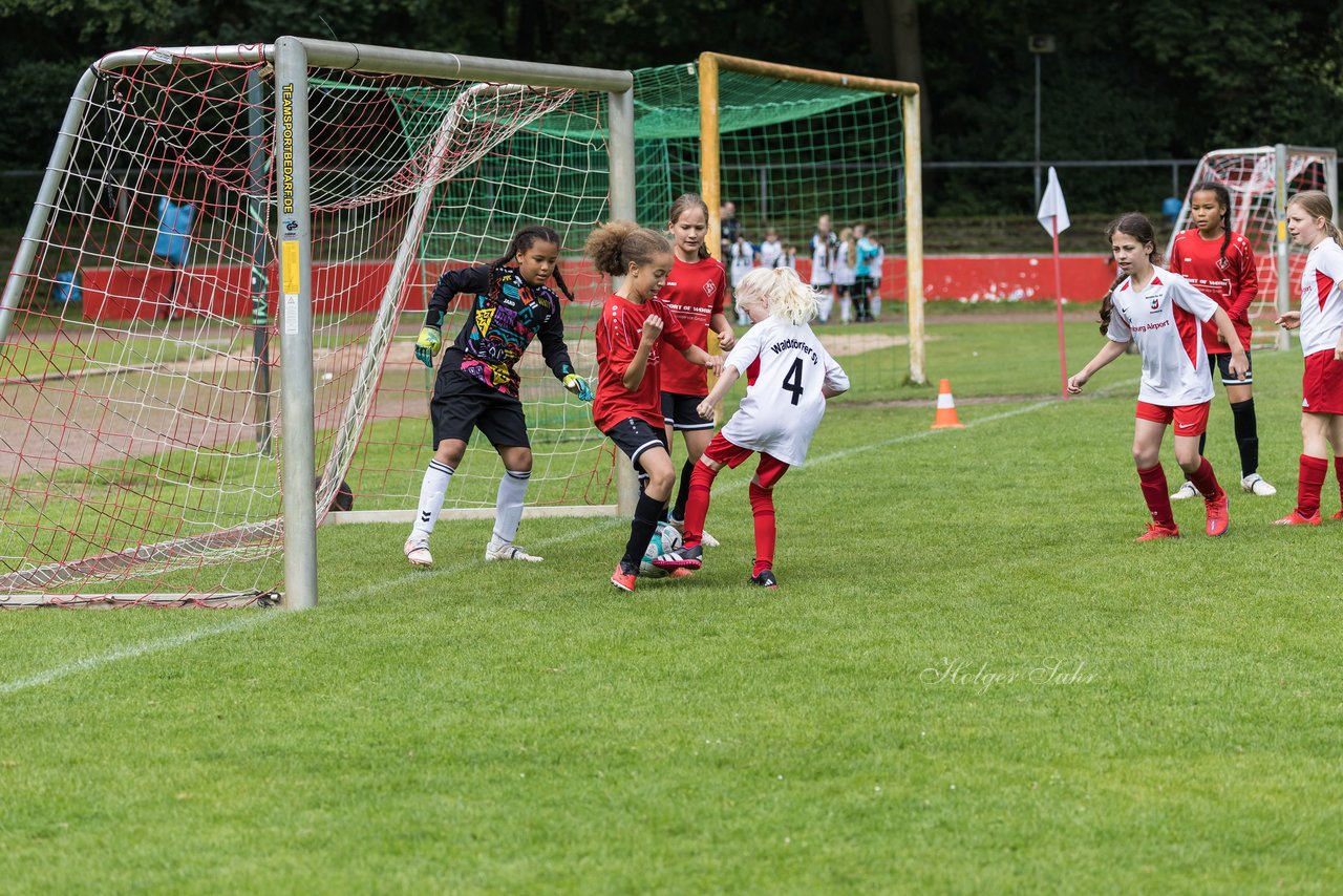 Bild 343 - Loewinnen Cup